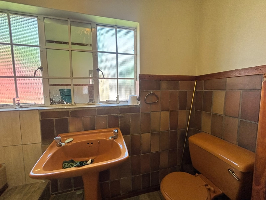5 Bedroom Property for Sale in Adamayview North West